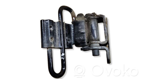 Audi A6 S6 C6 4F Rear door lower hinge