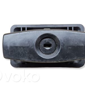 rrr-part-1341-951fd89d93404b2992b7fe2da95ee86b BMW 5 E60 E61 Kindalaeka käepide