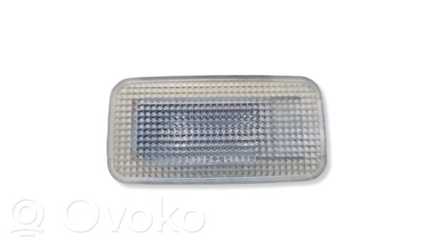rrr-part-1363-d28b9ca75253ff6b3cc84968a35f959a Toyota Avensis T250 Other interior light