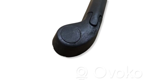 Volvo XC60 Rear wiper blade arm