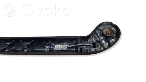 Volvo XC60 Rear wiper blade arm