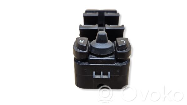rrr-part-1409-adb3a6b816ee606e1ea3b832f0aa706a Volvo V70 Electric window control switch