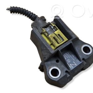 rrr-part-1433-f27fcc8a38269f90f2422880d5290cfe Lexus IS 220D-250-350 Turvapadja avanemise andur