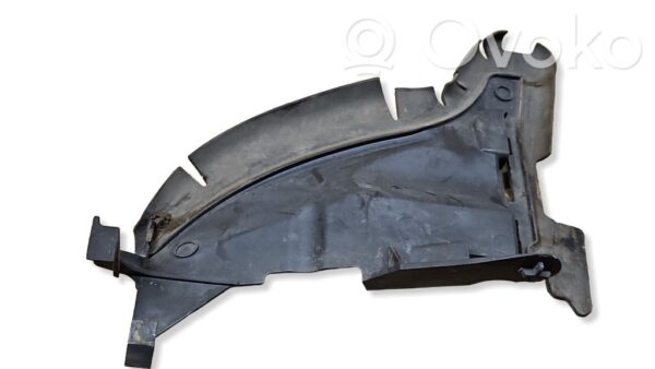 Volvo V70 Intercooler air guide/duct channel