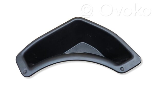 Jeep Grand Cherokee Glove box in trunk