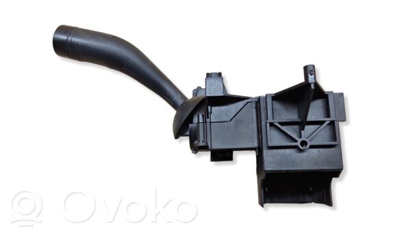 rrr-part-1495-9d744931016fc12255953d458ce8aed7 Volkswagen Touareg I Indicator stalk