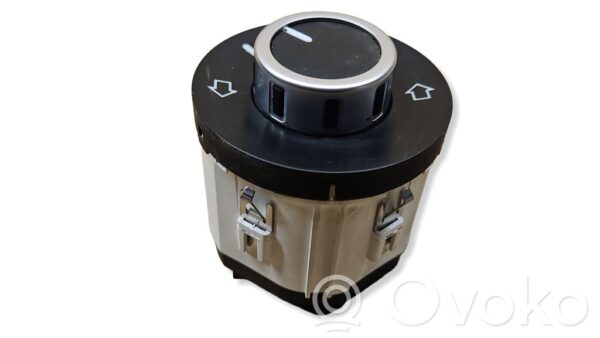 Volkswagen Touareg I Suspension ride height/mode switch