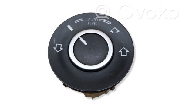 Volkswagen Touareg I Suspension ride height/mode switch