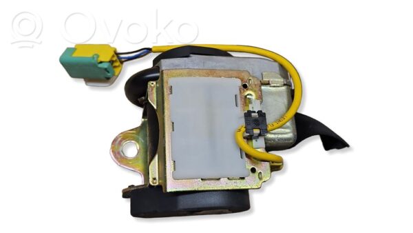 Volkswagen Touareg I Rear seatbelt