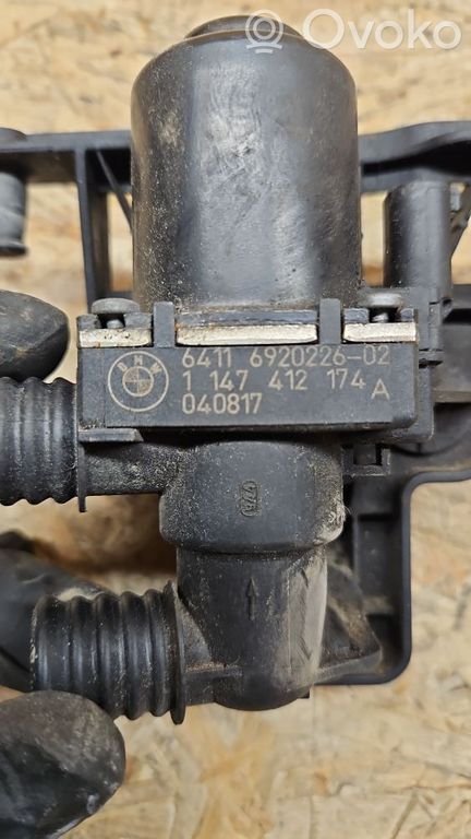 BMW 5 E60 E61 Coolant heater control valve