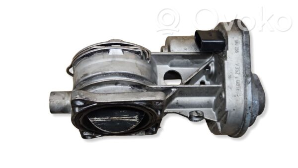 Volkswagen Touareg I Throttle valve