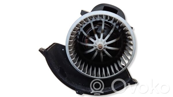 Volkswagen Touareg I Heater fan/blower