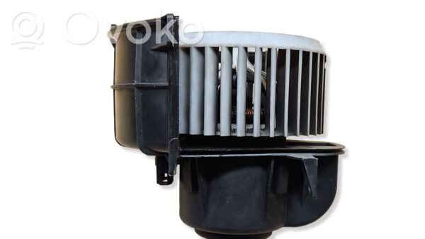 Volkswagen Touareg I Heater fan/blower