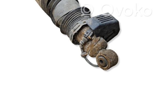rrr-part-1525-774f4b365d130408afaa92bfef840f9a Volkswagen Touareg I Rear shock absorber/damper