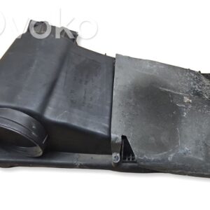 rrr-part-1540-c9e0e59819047208d1585d11840f7c15 Volkswagen Touareg I Õhufiltri korpuse kaas