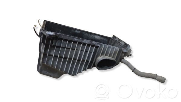 rrr-part-1541-b78f862578aac5fb0fb35c9b41a8d612 Volkswagen Touareg I Air filter box
