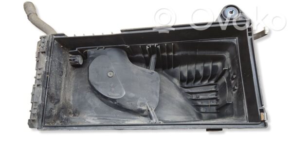 rrr-part-1541-f99a2f79571edfe520fceaeb981cb03b Volkswagen Touareg I Air filter box