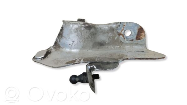 Volkswagen Touareg I Other engine bay part