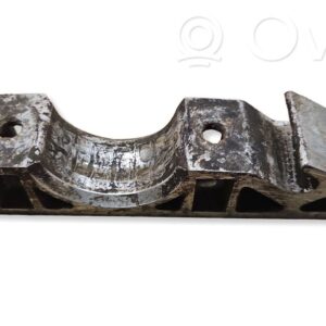 rrr-part-1580-eca70eaad77c19b1b87d2e3d3e768d18 Volkswagen Touareg I Stabilisaatori puksi kronstein, ees