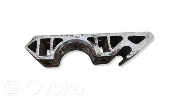 rrr-part-1580-ee0a572fa445336092fe72432233a995 Volkswagen Touareg I Sway bar bush bracket, front