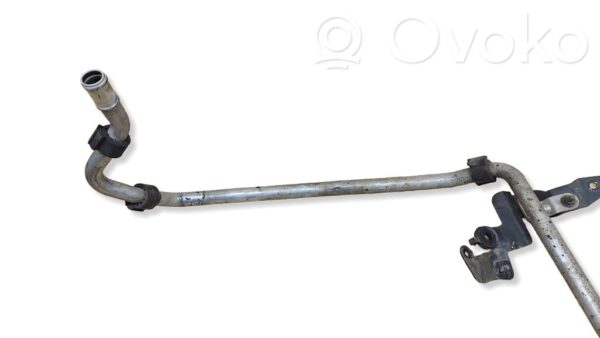 Volkswagen Touareg I Engine coolant pipe/hose