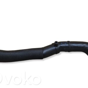 Volkswagen Touareg I Intercooler hose/pipe