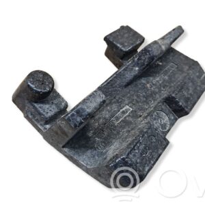 rrr-part-1605-1b854d41d22b20450ce457764b3f62d7 Volkswagen Touareg I Tagumise kaitseraua vahtplast