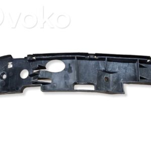 Volkswagen Touareg I Front bumper mounting bracket