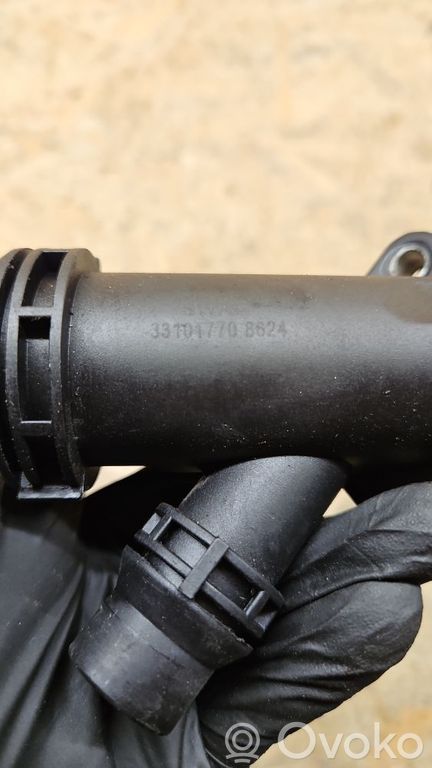 BMW 5 E60 E61 Engine coolant pipe/hose
