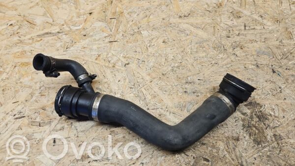 BMW 5 E60 E61 Engine coolant pipe/hose