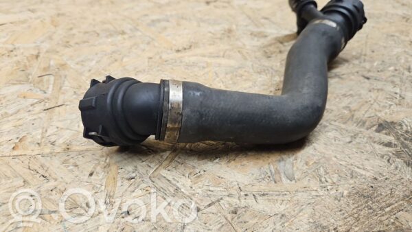 BMW 5 E60 E61 Engine coolant pipe/hose