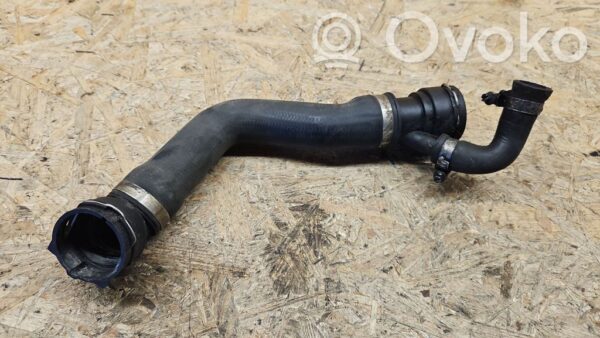 BMW 5 E60 E61 Engine coolant pipe/hose