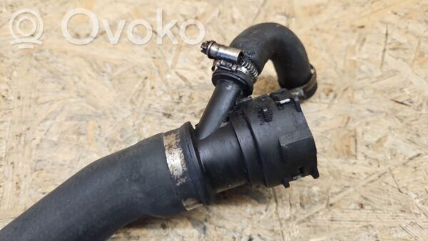 BMW 5 E60 E61 Engine coolant pipe/hose