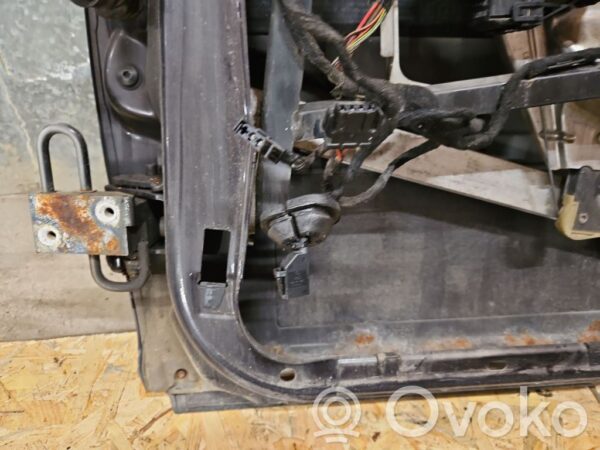 Audi A6 S6 C5 4B Tagumine uks