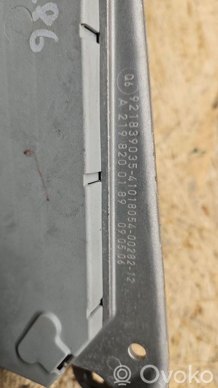 Mercedes-Benz CLS C219 Aerial antenna amplifier