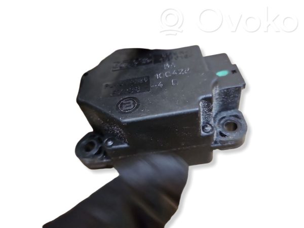 rrr-part-171-665d03f2f58cfa075016925169a139d0 Volvo XC60 Air flap motor/actuator