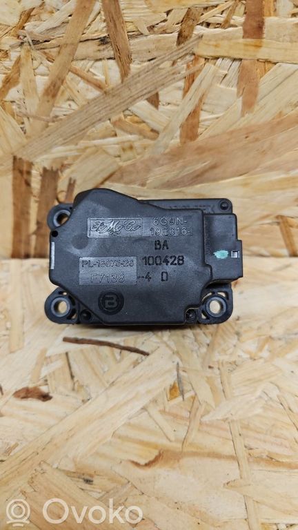 rrr-part-171-b74e3703f27e5a4ea92be75a3a637d72 Volvo XC60 Air flap motor/actuator