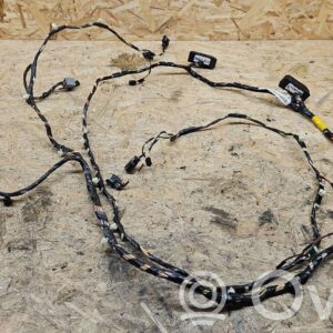 rrr-part-1726-cc52d626f91104374f31cefd6cc68761 Jeep Grand Cherokee Tagaluugi/pakiruumi juhtmestik