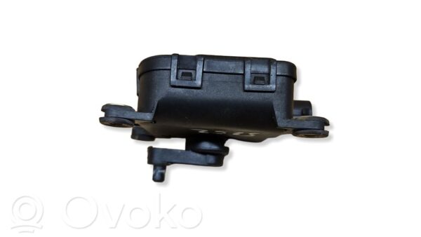 Audi A6 S6 C5 4B Air flap motor/actuator