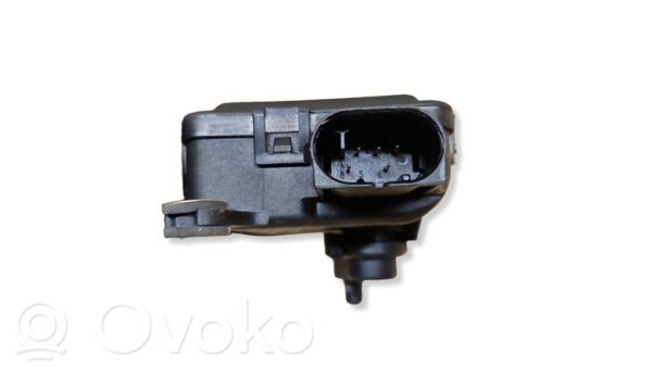 Audi A6 S6 C5 4B Air flap motor/actuator