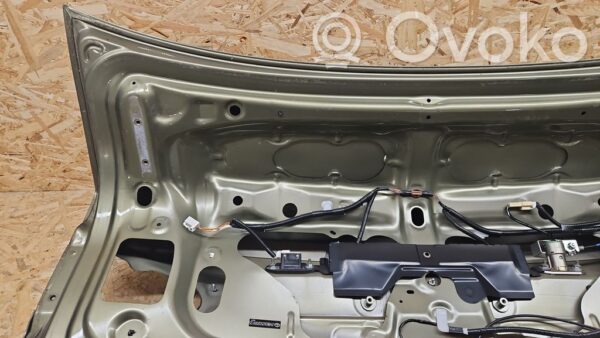 Lexus IS 220D-250-350 Tailgate/trunk/boot lid