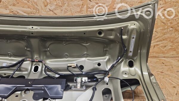 Lexus IS 220D-250-350 Tailgate/trunk/boot lid