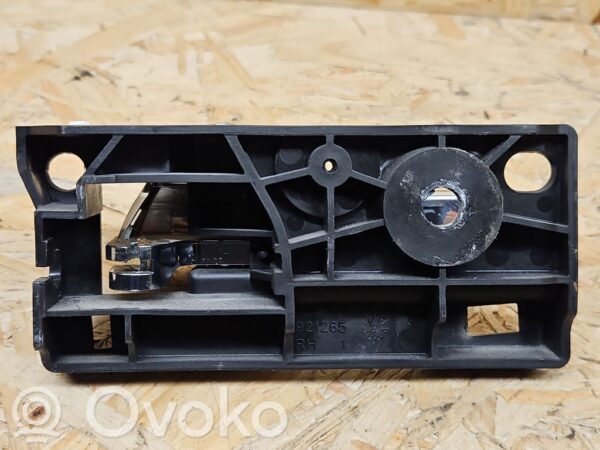 Jeep Grand Cherokee Front door interior handle