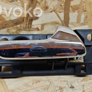 rrr-part-1784-8f516bfcdd722550a56c45338eca4cd2 Jeep Grand Cherokee Esiukse sisemine käepide