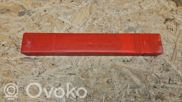 Lexus IS 220D-250-350 Emergency warning sign