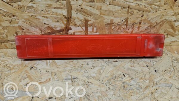 Lexus IS 220D-250-350 Emergency warning sign