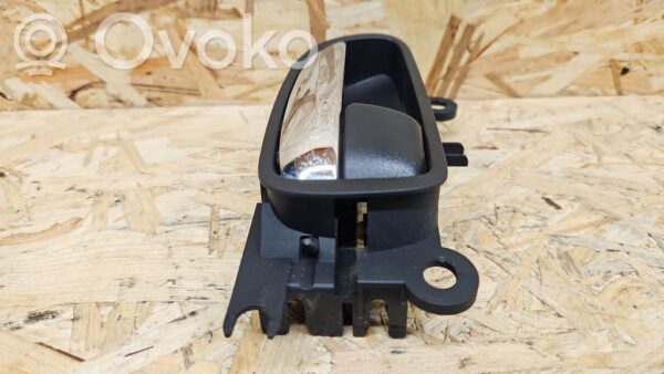 Lexus IS 220D-250-350 Rear door interior handle