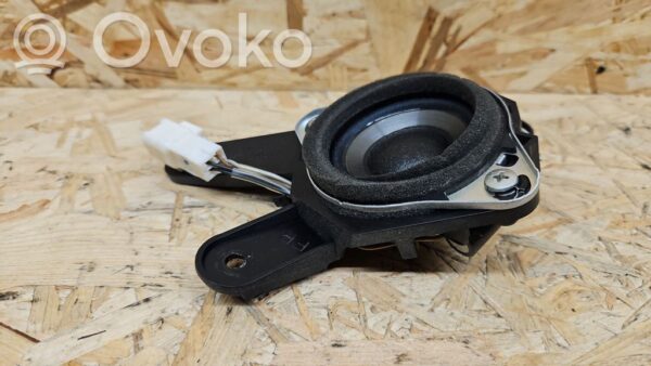 rrr-part-1797-5a42f6c0c0ca16556fe397c4ecc14df1 Lexus IS 220D-250-350 Front door speaker