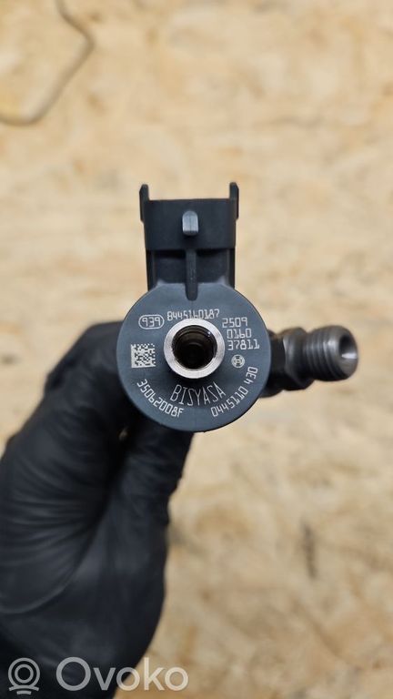 Jeep Grand Cherokee Fuel injector
