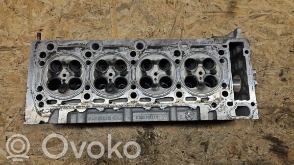 Mercedes-Benz S W221 Engine head